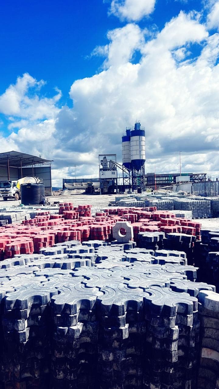 Cabro paving blocks installation